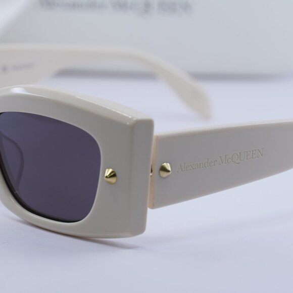 Final Price! Alexander McQueen AM0426S 005 Ivory/Grey Sunglasses main image 12